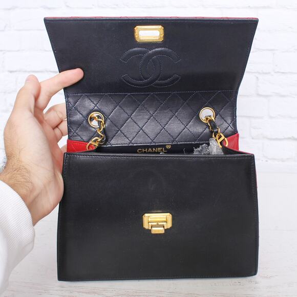 Chanel Trapezoid Flap Bag Two Tone Lambskin Leather Shoulder Crossbody Bag A4695 - Picture 8 of 13